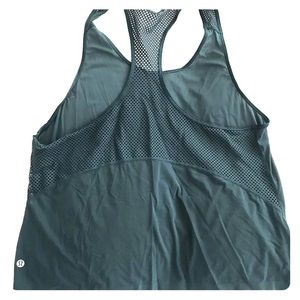 Lululemon lightweight mesh tank